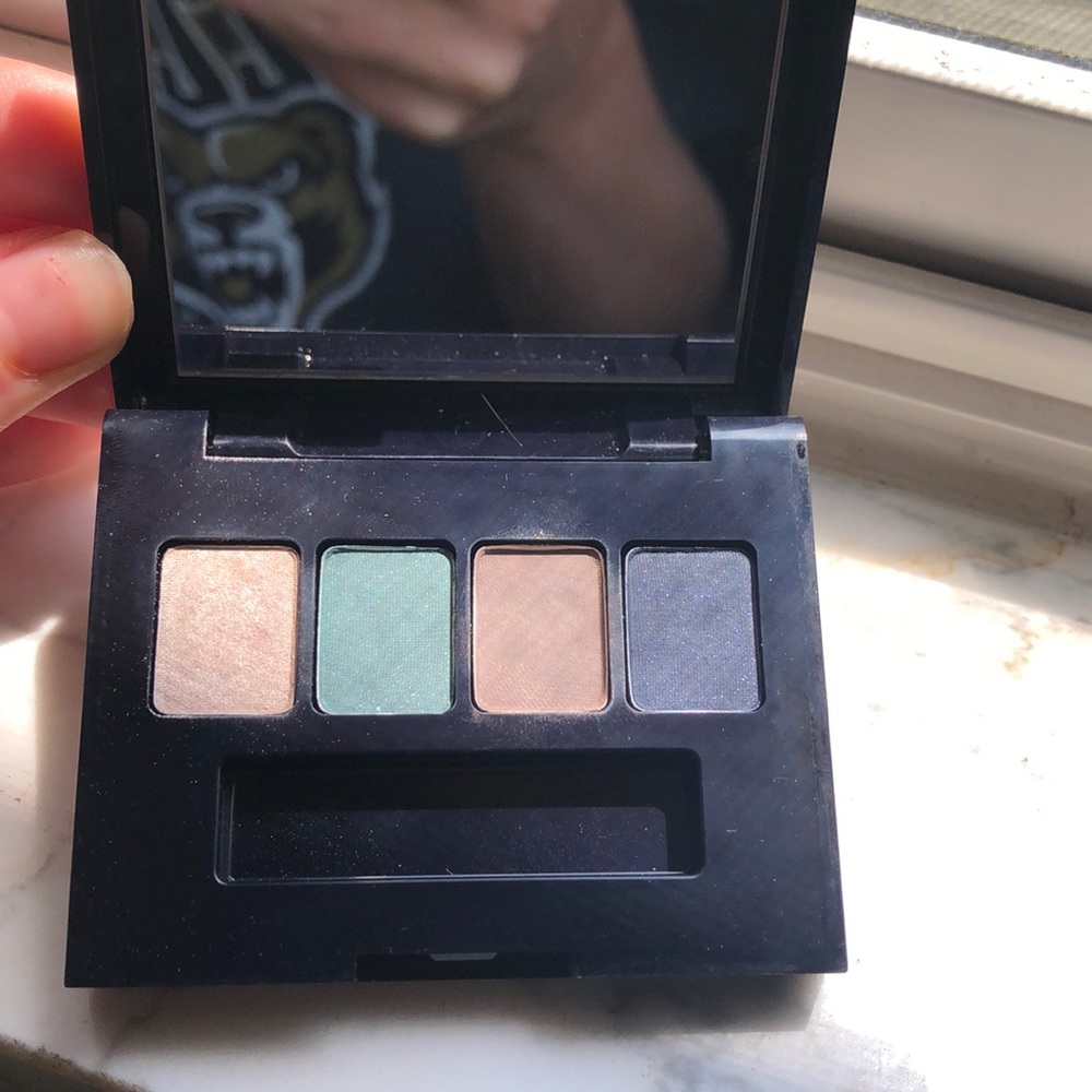 Estée Lauder eyeshadow